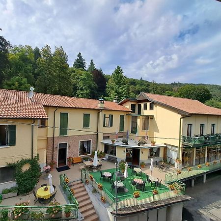 VINTAGE HOTEL VITTORIA con RISTORANTE Marzio Exterior foto